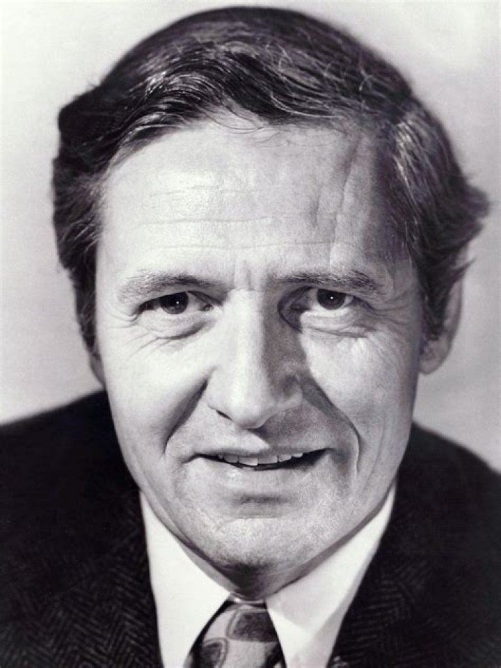 Arthur Hill (actor)