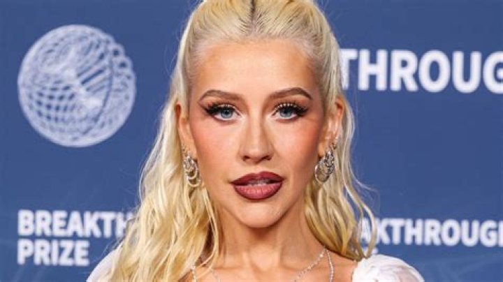 Christina Aguilera Net Worth: Details About Age, Income, Singing, Albums - SarkariResult