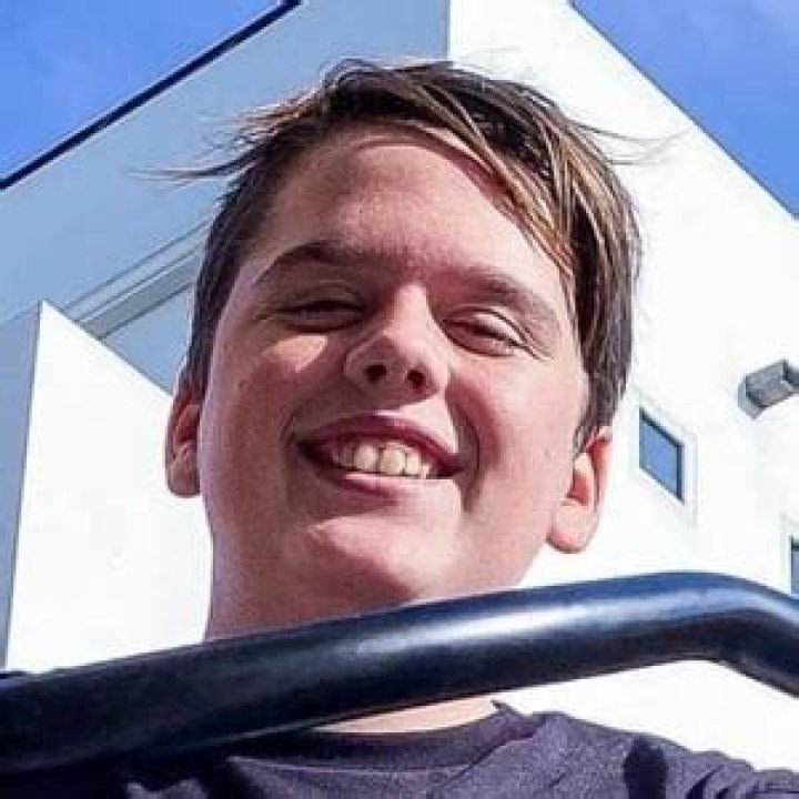Ethan Extremetoystv