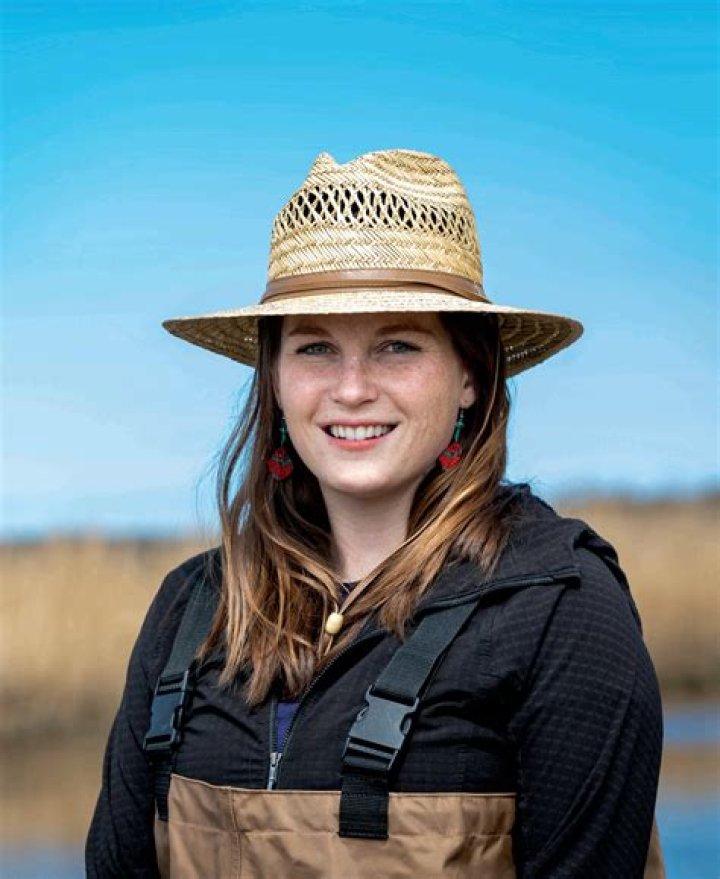 
Lauren Higgins Age, Birthday, Wikipedia, Who, Nationality, Biography 