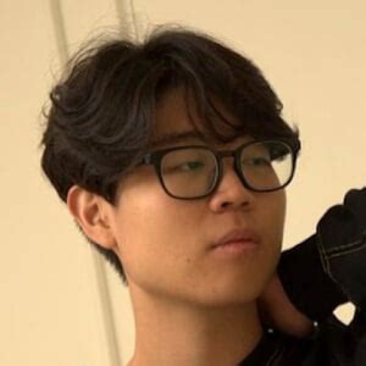 Leon Khim
