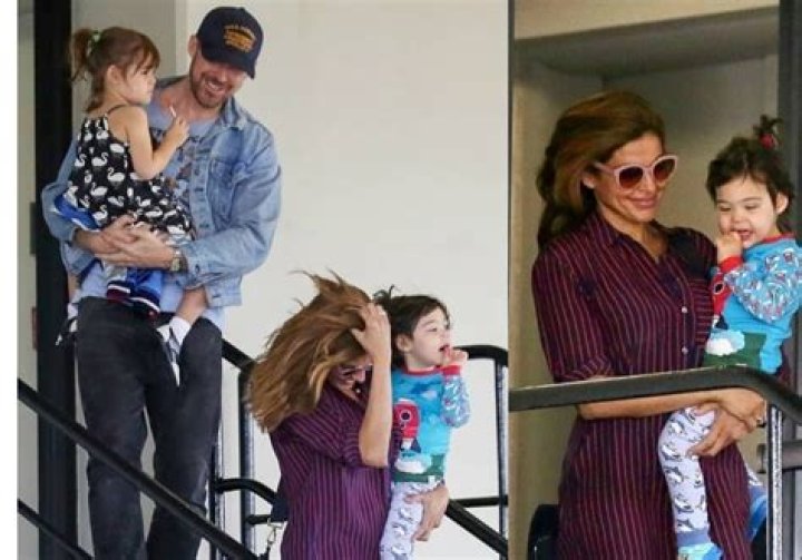 Ryan Gosling Married, Wife, Children, Movies, Net Worth, Bio, Wiki